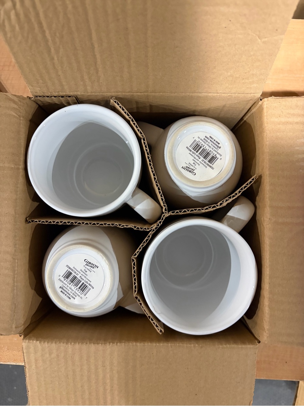 Gibson Tan and Black Printed Cardboard Shipping Box